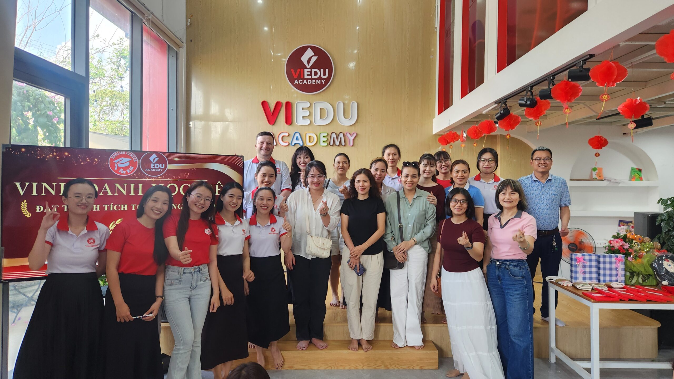 Vinh danh học viên đạt thành tích tốt